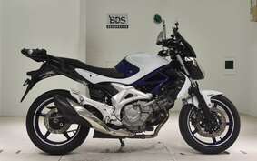 SUZUKI GLADIUS 2010 VK58A