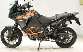 KTM 1290 SUPER ADVENTURE S 2018 V7940