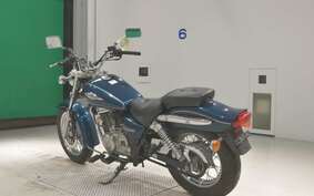 SUZUKI GZ250 Marauder NJ48A