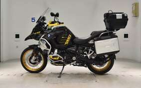 BMW R1250GS ADVENTURE 2021 0M11