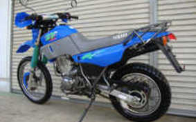 YAMAHA XT400 ARTESIA 4DW