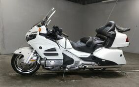 HONDA GL 1800 GOLD WING 2013 SC68