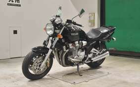 YAMAHA XJR1300 1998 RP01J