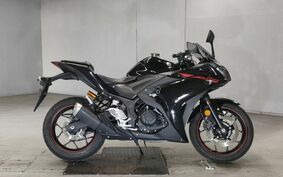 YAMAHA YZF-R25 RG10J