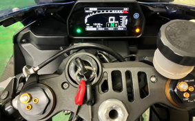 YAMAHA YZF-R1 2015 RN39