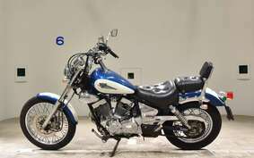 YAMAHA VIRAGO 250 3DM