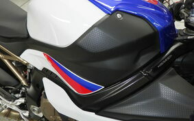 BMW S1000RR 2022 0E21