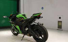 KAWASAKI ZX 10 NINJA ABS 2021 ZXT02E