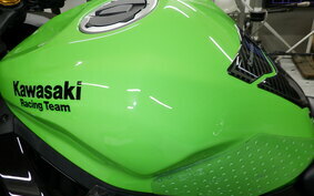 KAWASAKI ZX-25R ZX250E