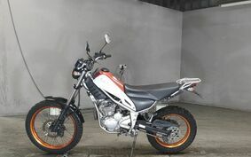 YAMAHA TRICKER DG16J