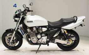 YAMAHA XJR1300 1998 RP01J