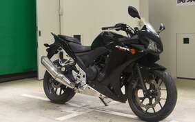 HONDA CBR400R 2013 NC47