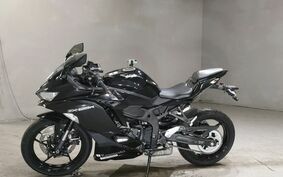 KAWASAKI ZX-25R ZX250E