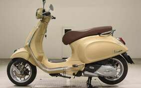 VESPA PRIMAVERA125