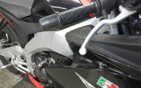 APRILIA RS4 125