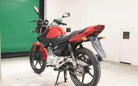 YAMAHA YBR125 RE05