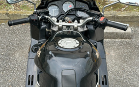 HONDA VFR750F 1990 RC36