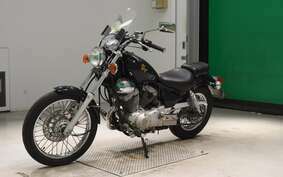 YAMAHA VIRAGO 250 3DM