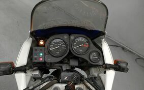 HONDA AFRICA TWIN 750 1990 RD04