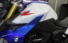 BMW F900R 2022