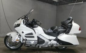 HONDA GL 1800 GOLD WING 2013 SC68