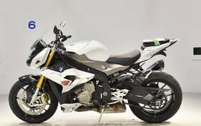 BMW S1000R 2014 0D02