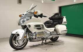 HONDA GL 1800 GOLD WING 2004 SC47