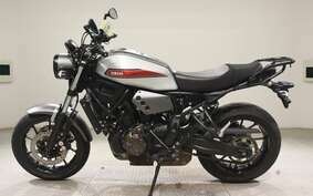 YAMAHA XSR700 2021 RM22J