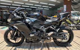 KAWASAKI NINJA ZX 25 ZX250E