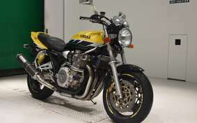 YAMAHA XJR1300 1999 RP01J