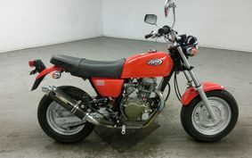 HONDA APE 100 HC07