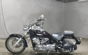 YAMAHA DRAGSTAR 250 VG02J