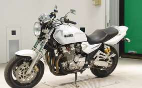 YAMAHA XJR1300 1999 RP01J