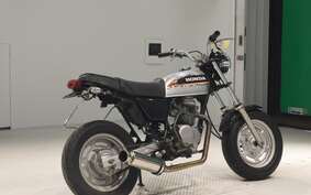 HONDA APE 100 HC07