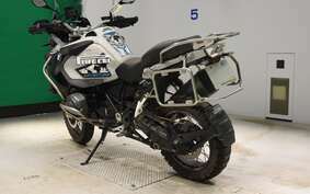 BMW R1200GS ADVENTURE 2015 0A02