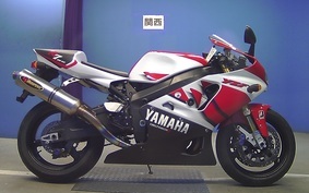 YAMAHA YZF-R7 2001 RM01