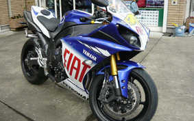 YAMAHA YZF-R1 2010 RN23