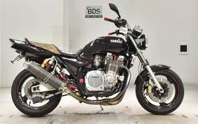 YAMAHA XJR1300 2002 RP03J