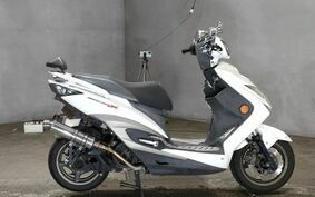 YAMAHA CYGNUS 125 X SR SE44J