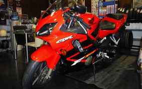 HONDA CBR600F4 I 2001 PC35