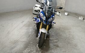 BMW S1000XR 2020 0D03