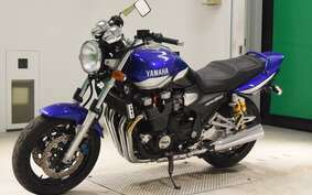 YAMAHA XJR1300 2001 RP03J