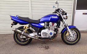 YAMAHA XJR1300 1999 RP01J