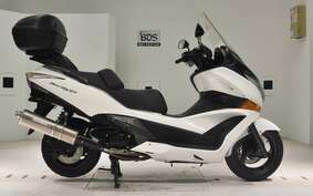 HONDA SILVER WING 400 GT Type 2011 NF03