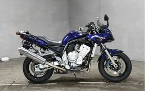 YAMAHA FZ FAZER FEATHER 2004 RN06