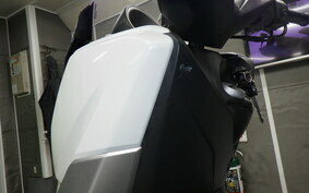 YAMAHA N-MAX SE86J