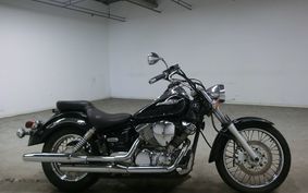 YAMAHA DRAGSTAR 250 2002 VG02J