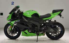 KAWASAKI NINJA ZX-6R 2014 ZX4R15