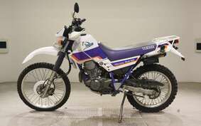 YAMAHA SEROW 225 W 4JG