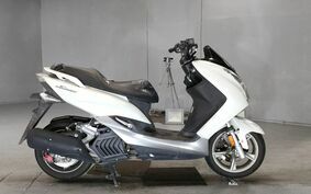 YAMAHA S-MAX SG27